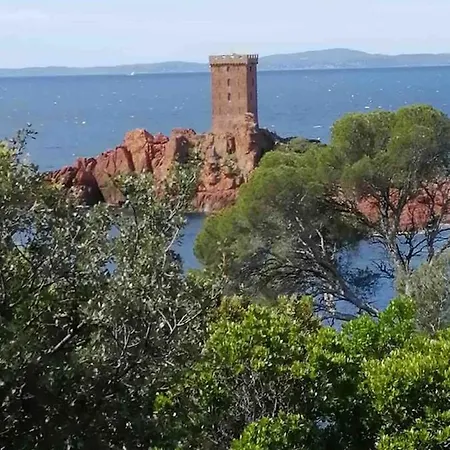 Studio Village Cap Esterel Agay-st Raphael * Saint-Raphael (Var)